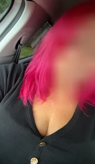 Jana, 37